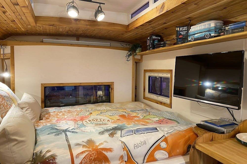 Ganze Wohnung, Luxuriöses Glamping Mobil in Tauberbischofsheim in Tauberbischofsheim, Stuttgart Region