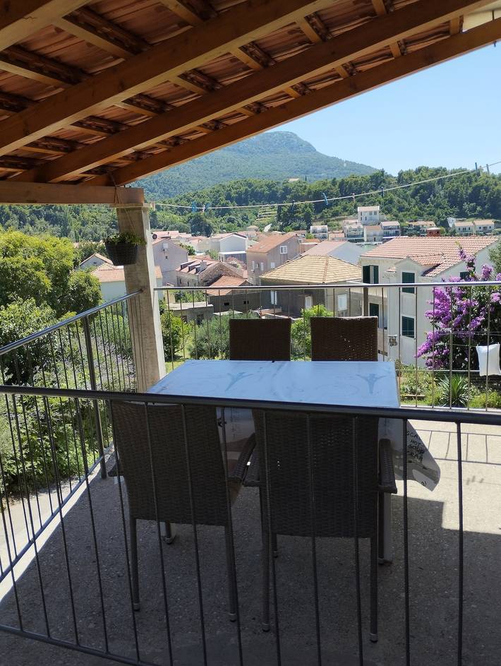 Ferienwohnung für 3 Personen, mit Balkon/Terrasse auf Peljesac