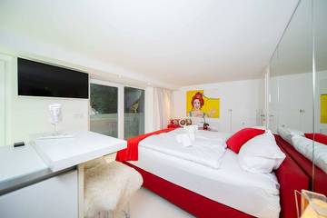 Ferienwohnung für 2 Personen, mit Balkon in Neuss