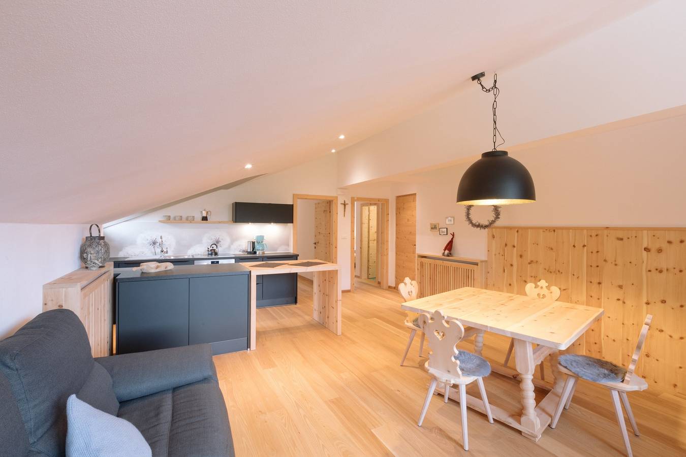 Ganze Wohnung, Charmante "Ferienwohnung Sea Wieserhof" mit Bergblick, Balkon, Gemeinschaftsgarten und Wlan; Parkplätze vorhanden in Aldein, Südtirol