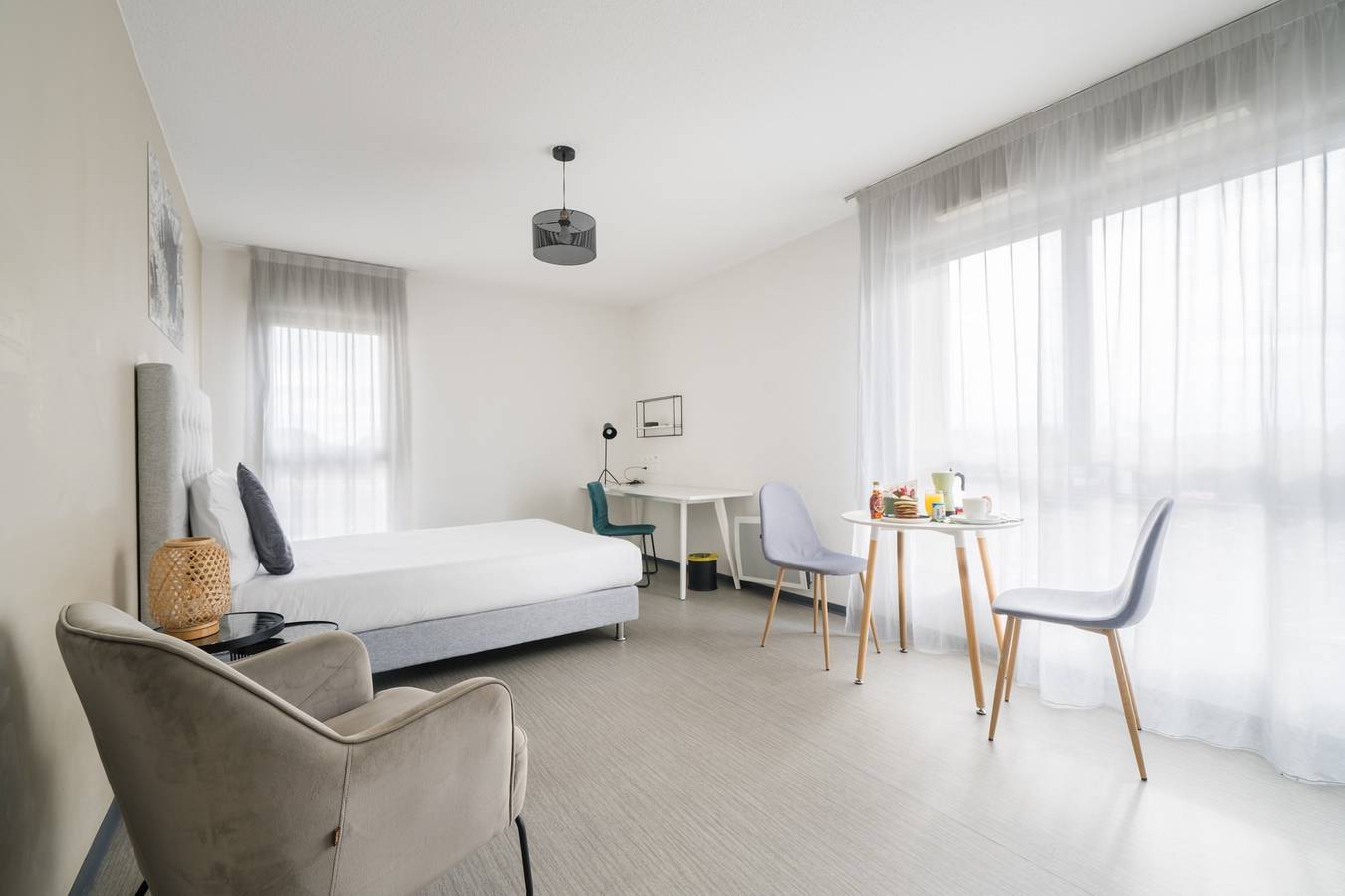 Studio entier, Le Soléa - Wifi - Proche tram in Alco (Montpellier), Montpellier