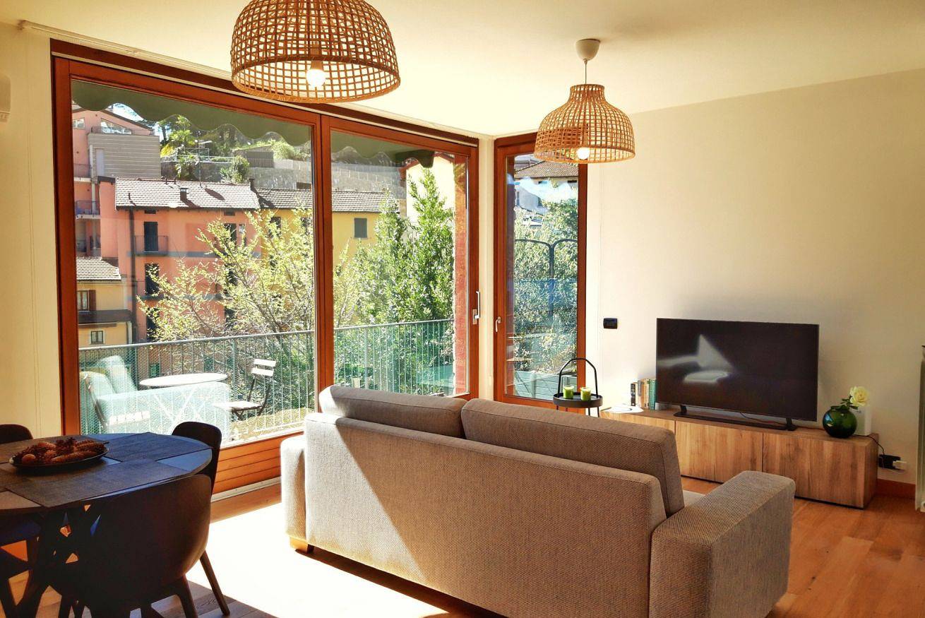 Entire apartment, Lake View Gateway in Argegno, Comune di Argegno