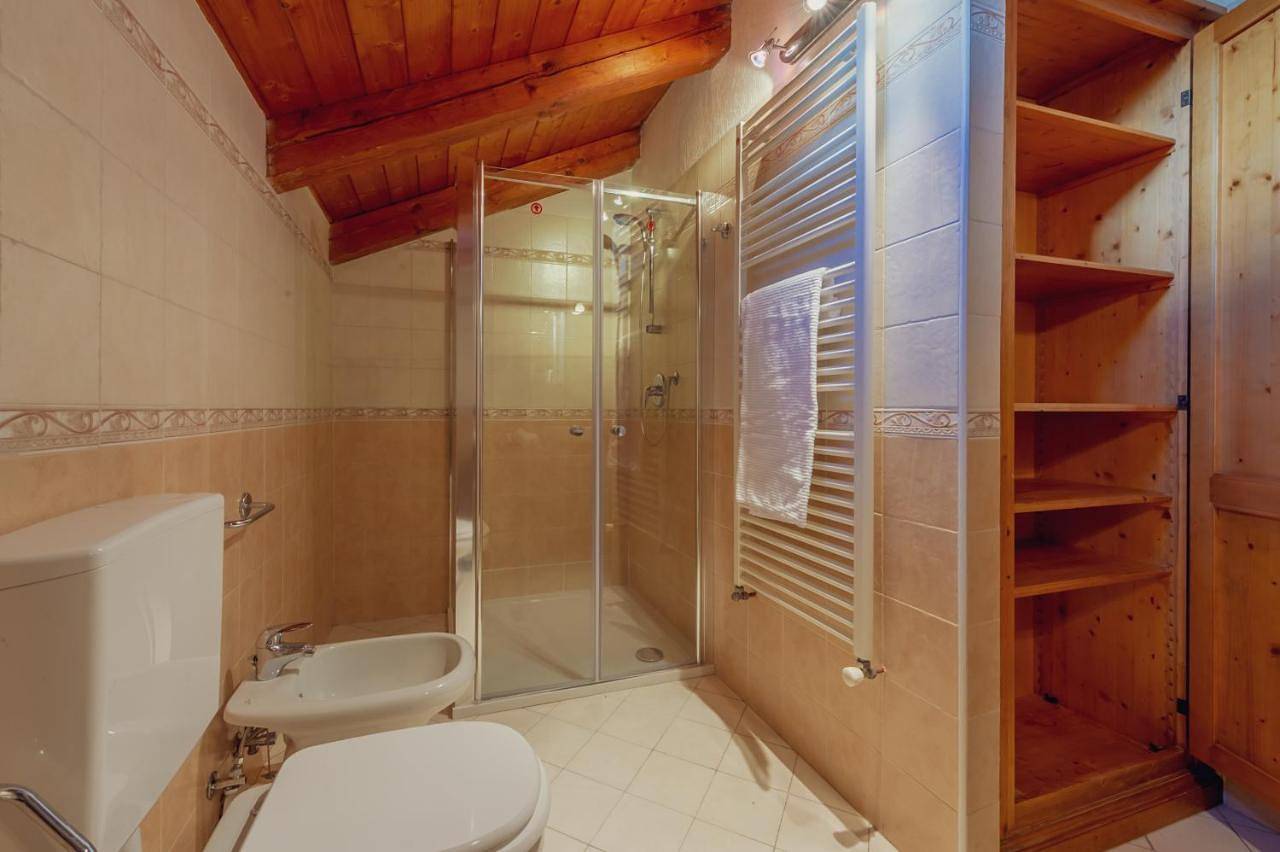Appartement entier, Chalet Pontal 5 - Relax e vista sulle montagne - Cour 0145 in Entrèves, Courmayeur