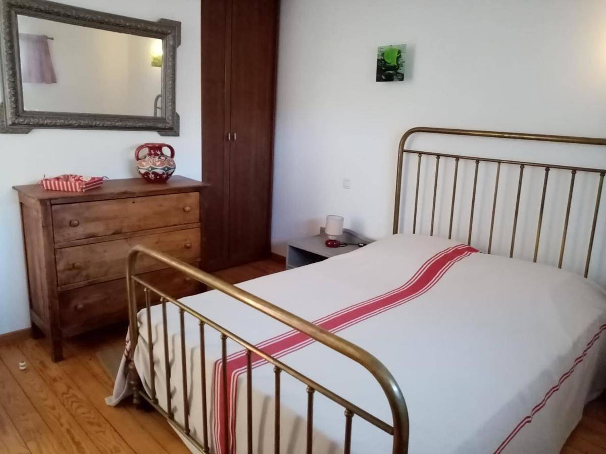Two-Bedroom House in Entrevaux, Région Castellane
