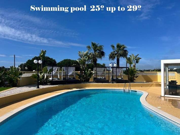 Chambre d’hôte pour 4 personnes, avec piscine et jacuzzi ainsi que jardin et sauna à Lagoa - 2