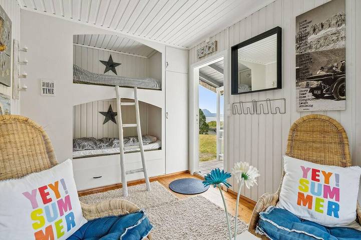 Schönes Haus mit 4 Schlafzimmern in. in Lødingen