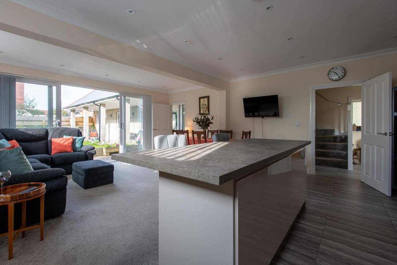 Seaview Cottage in Penarth, Cardiff