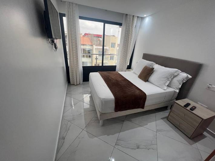 Hôtel pour 2 personnes, avec bassin pour enfant et piscine ainsi que balcon et vue, adapté aux familles dans Tarrafal - 3