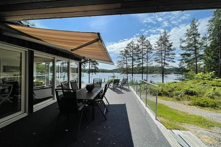 Cottage für 10 Personen, mit Whirlpool und Terrasse - 1