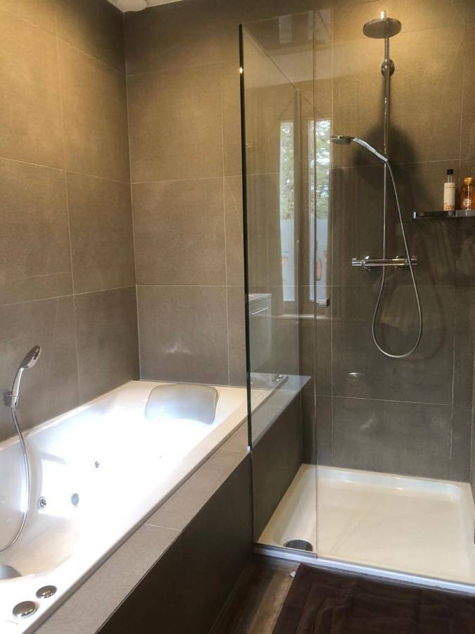 Hotel Duivels Paterke Harelbeeksestraat 34, 8500 Kortrijk in Courtrai, Flandre-Occidentale