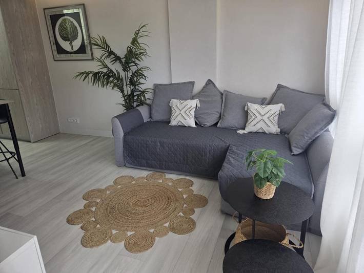 Apartamento para 3 personas, con jardín además de piscina y vistas en Castro Urdiales