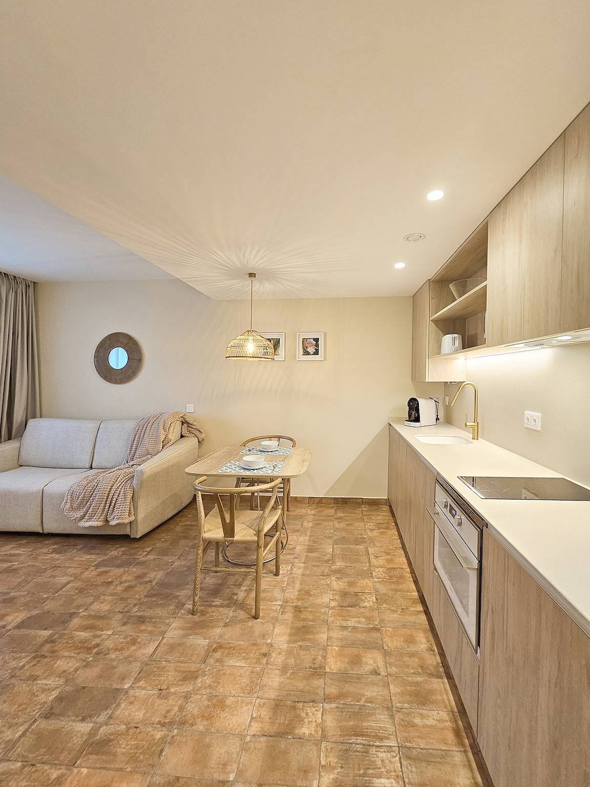 Entire apartment, Holiday apartment for 4 people in Valencia City Centre, Valencia