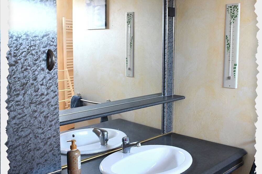 Gentle getaway near Beauval and the Châteaux in Romorantin-Lanthenay, Sologne