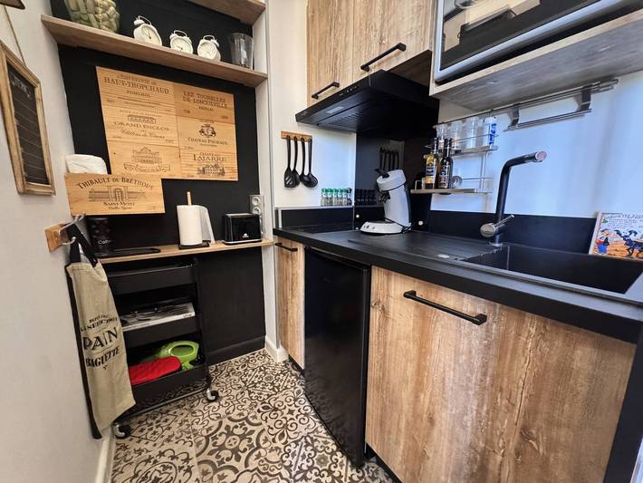 Appartement entier, Studio rénové calme, parking - 4 pers. in Six-Fours-les-Plages, Côte méditerranéenne (France)