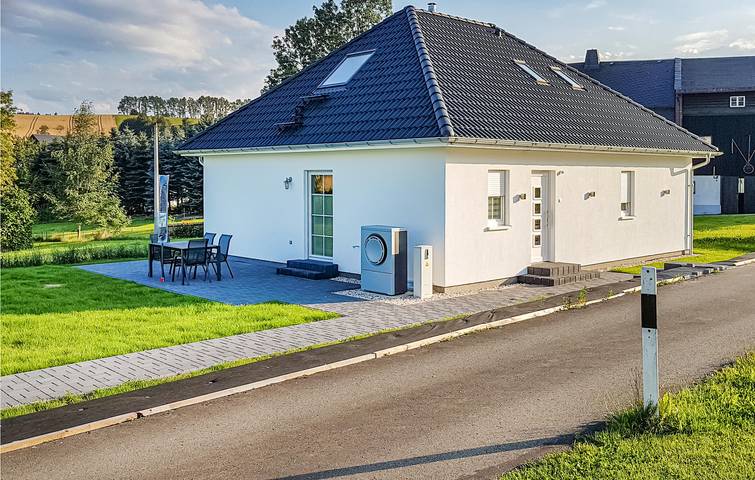 Ferienhaus für 4 Personen, mit Terrasse und Garten in Bad Schlema