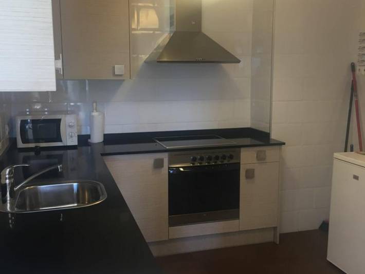 Apartamento entero, Encantador Apartamento en Jaca con Terraza y Garaje in Jaca, Pirineo Aragonés