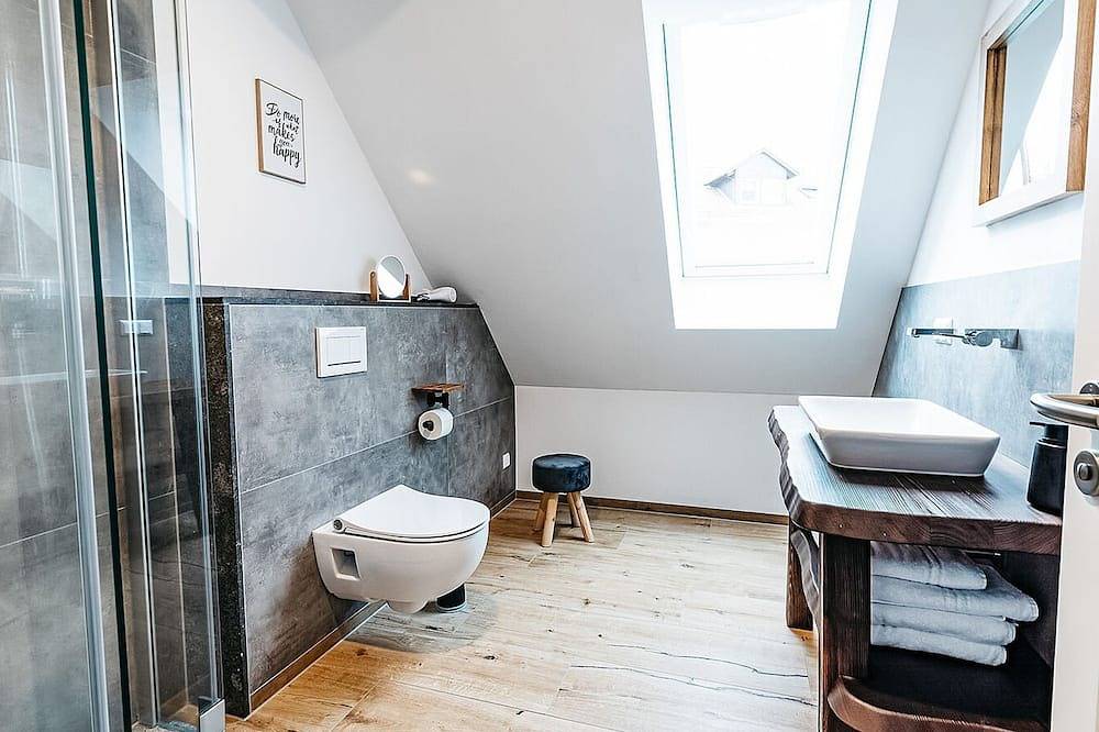 Ganze Wohnung, Ferienhaus mit 163 qm, 5 Schlafzimmer für max. 10 Personen in Herbstein, Vogelsberg Region