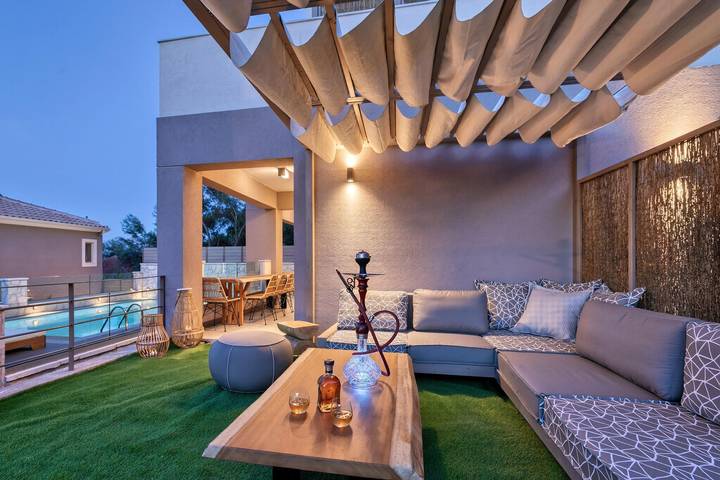 Villa pour 6 personnes, avec vue sur l’océan et balcon dans Ligia