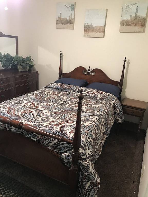 Kürbis hohl Baumkronenhaus in Anderson County