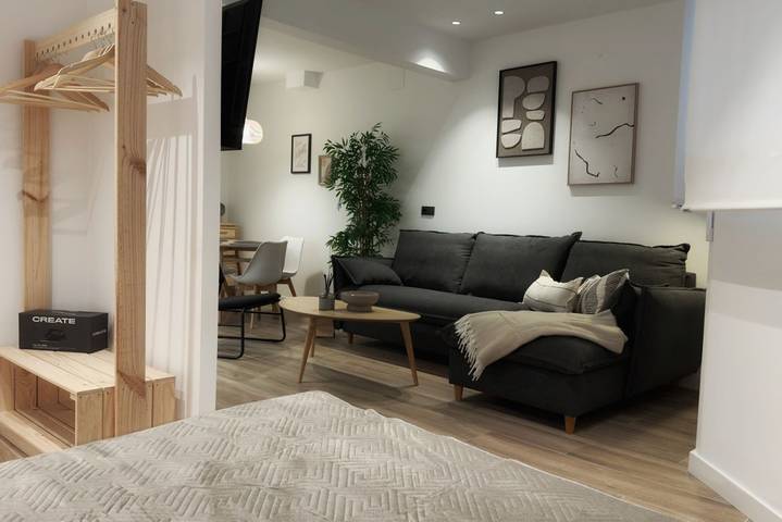 Entire apartment, Bilbao Studio Garden in Bilbao, Bizkaia