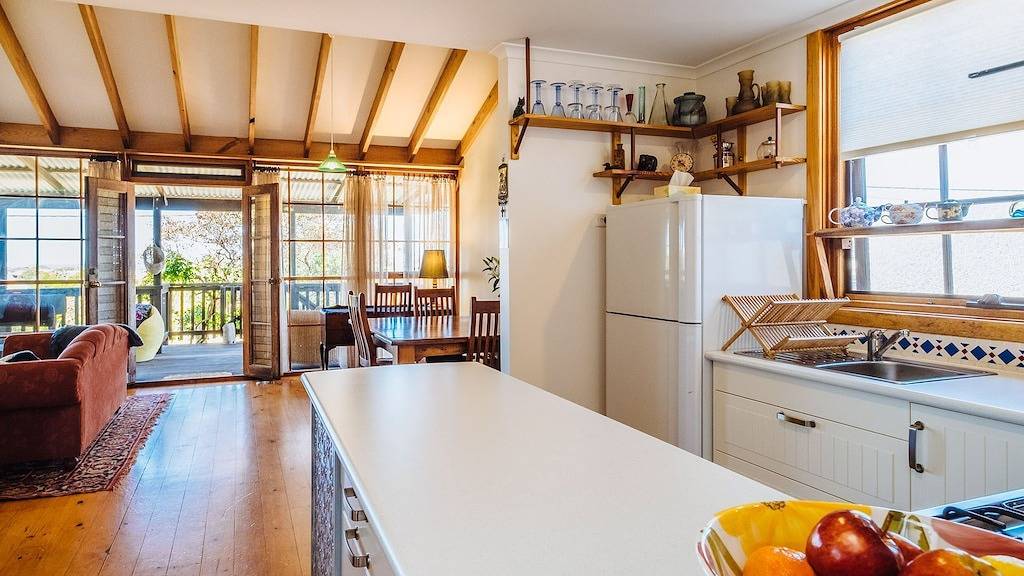 The Blue Beach House in Quinns Rocks, Perth