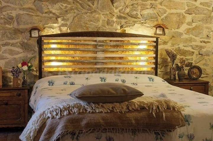La Valleja getaway for groups seeking serenity and natural beauty of Picos in Peñamellera Alta, Côte Cantabrique