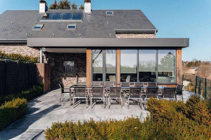 Vakantiehuis voor 14 personen, met uitzicht en terras in Vresse-sur-Semois