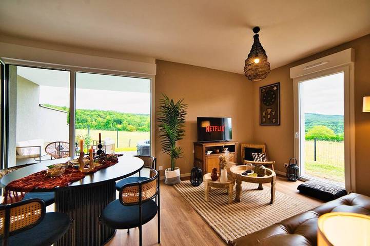 Entire apartment, Lodge de la Prairie - Ethnic Chic - Spa and Nature in Osenbach, Parc naturel régional des Ballons des Vosges