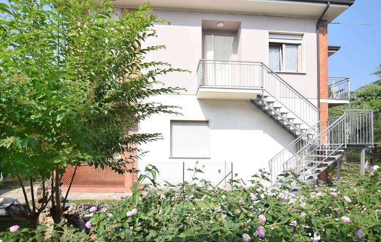 Ferienwohnung für 4 Personen, mit Garten