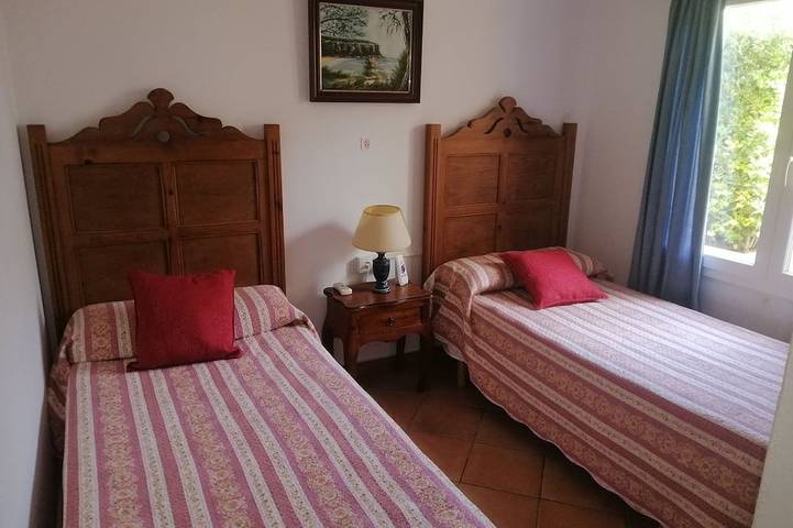 Ferienhaus für 5 Personen, mit Garten und Whirlpool sowie Terrasse auf Menorca - 2