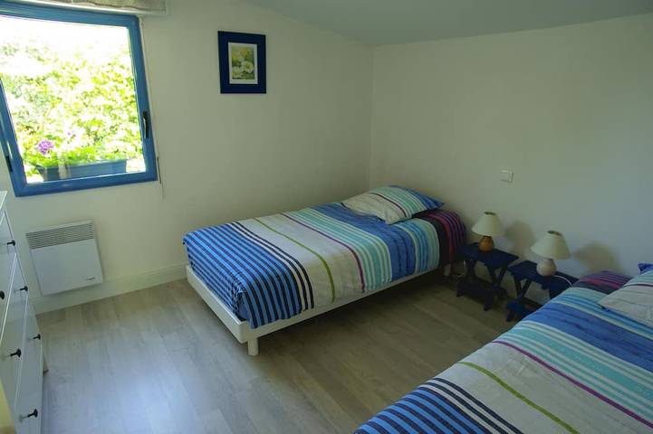 Gîte pour 4 personnes, avec jardin et terrasse à Saint-Lyphard - 3