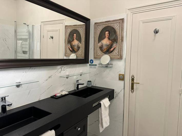 Hôtel pour 4 personnes, avec jardin à Chênehutte-Trèves-Cunault - 4