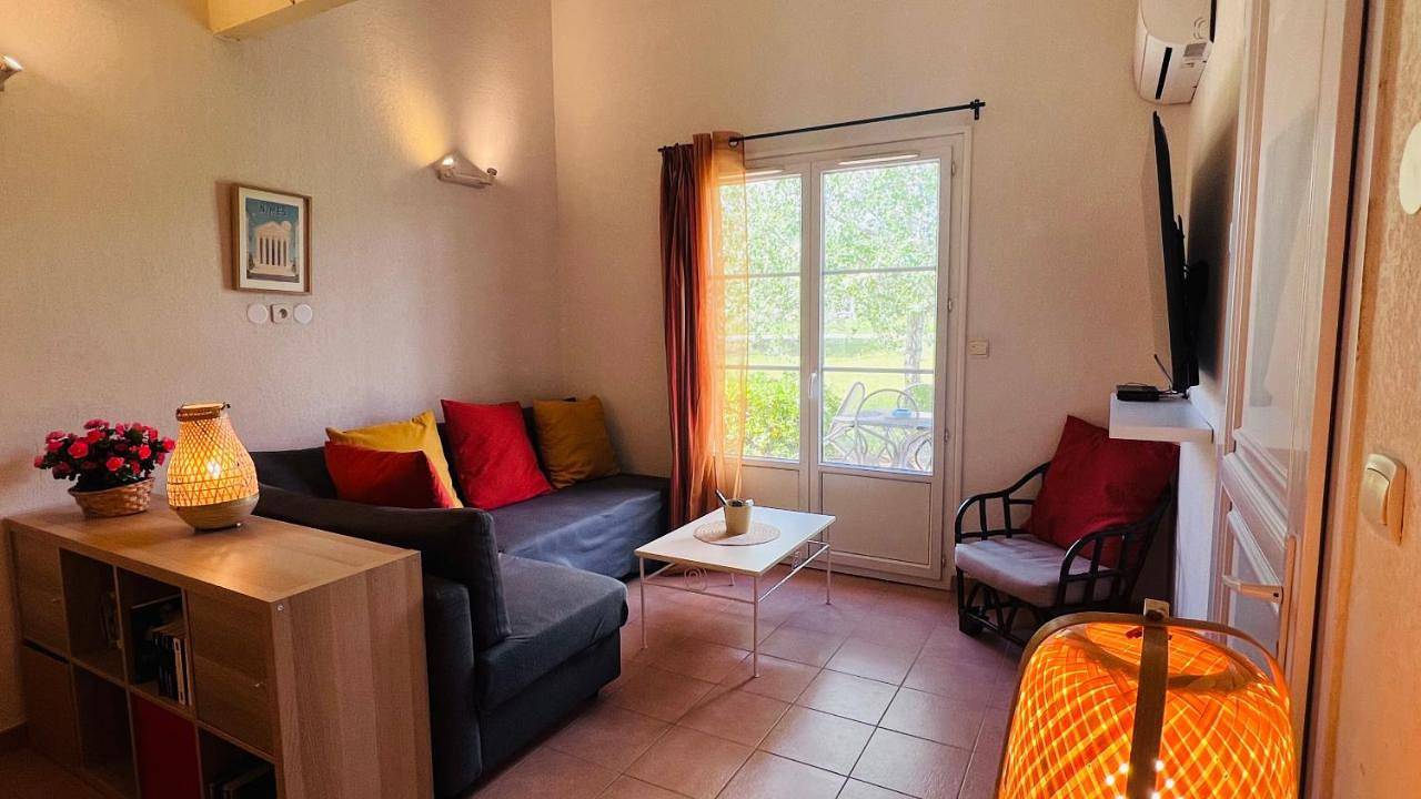 Appartement entier, La villa De Lina 508 -Self Check In - in Gallargues-le-Montueux, Côte méditerranéenne (France)