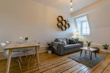 Gîte pour 4 personnes, avec vue et terrasse à Bienne