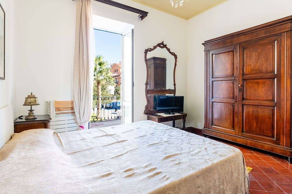 Entire apartment, Beautiful apartment for 6 people with Wifi, A/C, balcony and pets allowed in San Bartolomeo al Mare (City), San Bartolomeo al Mare