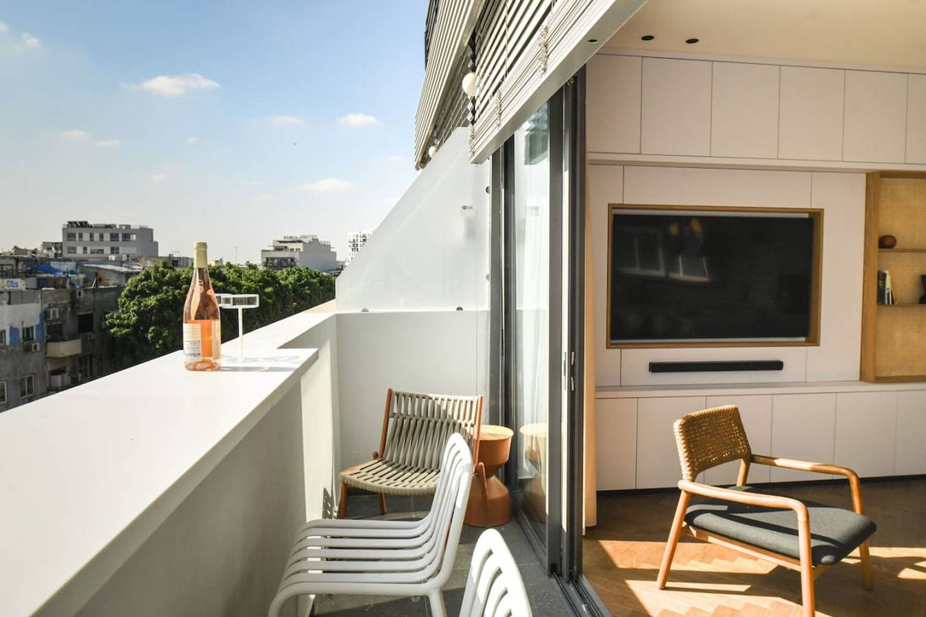 Appartement entier, Balcony Bar Skyline View in Tel Aviv, District de Tel Aviv