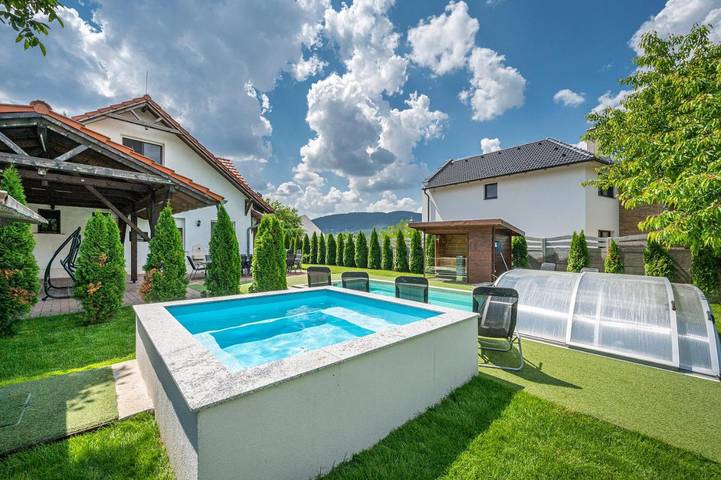 Villa für 12 Personen, mit Ausblick und Sauna sowie Garten und Pool, mit Haustier in Budapest - 2