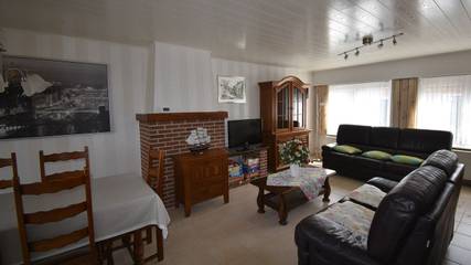 Gîte pour 4 personnes, avec terrasse et jardin à Peer