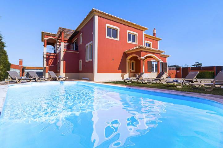 Holiday rental for 12 people, with garden and balcony as well as pool and ocean view in Sagres