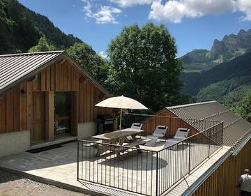 Gîte pour 6 personnes, avec terrasse à Réallon