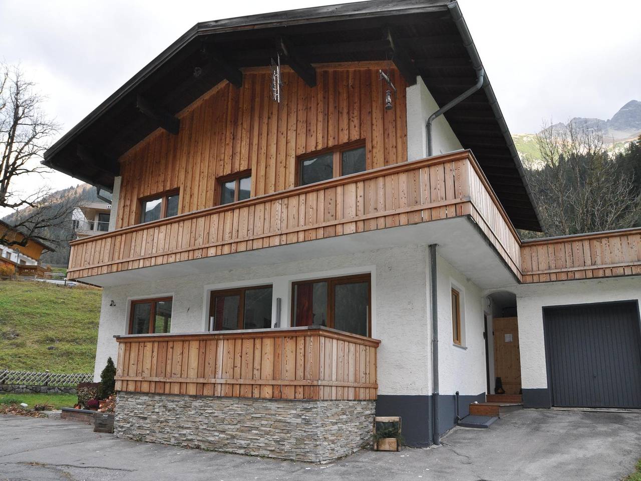 Entire apartment, Chalet in Steeg near Ski Slopes Lechtal in Hägerau, Allgäu alps (Austria)