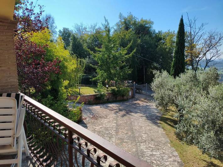 Location de vacances pour 7 personnes, avec jardin et sauna ainsi que piscine et jacuzzi, adapté aux familles à Poggio Mirteto - 2