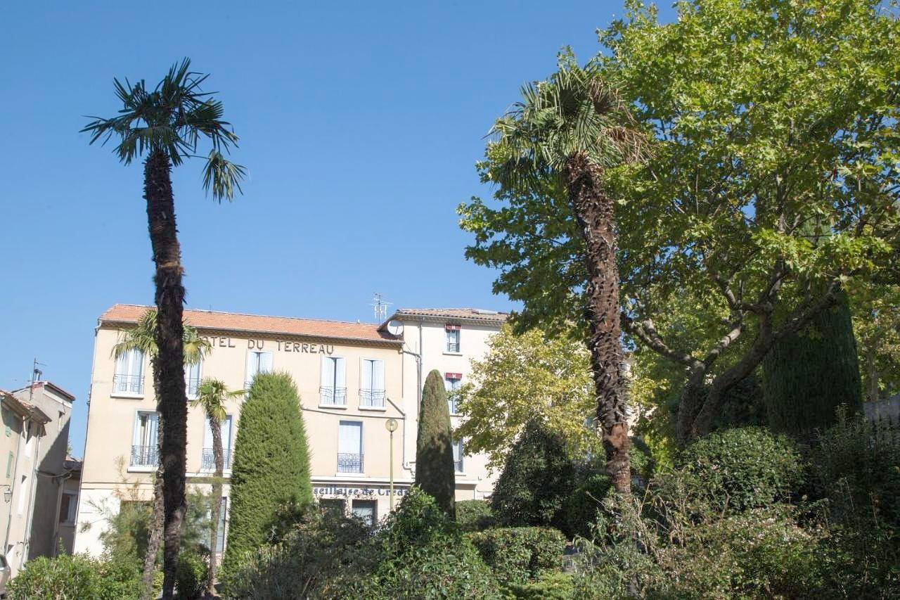 Logis hôtel du terreau in Manosque, Parc naturel régional du Luberon