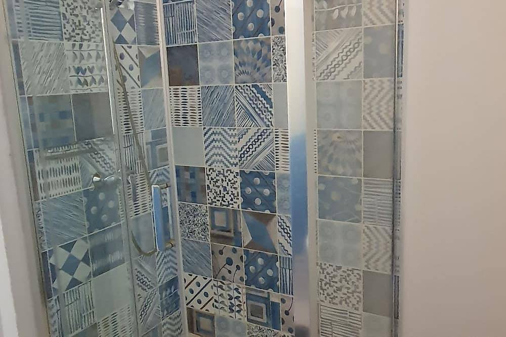 Ganze Wohnung, Wunderschönes, einstöckiges, klimatisiertes Duplex-Design mit Meerblick in Monticello, Calvi und Umgebung