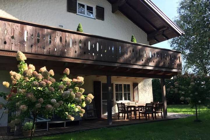 Ferienwohnung für 5 Personen, mit Terrasse und Garten