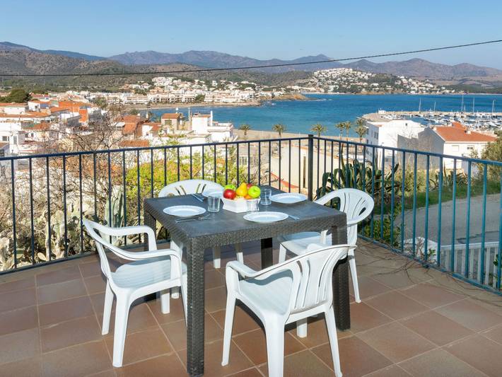 Ferienhaus für 5 Personen, mit Balkon und Terrasse sowie Ausblick