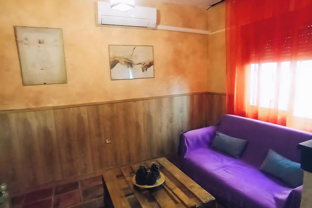 Apartamento entero, Vivienda turística Casa Vaélico Ii. Admitimos mascotas sin ningún coste in Arenas de San Pedro, Valle del Tiétar