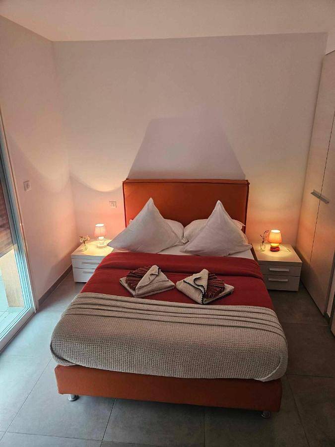 Gîte pour 4 personnes, avec terrasse et jardin, animaux acceptés dans Plage de Tenutella - 2