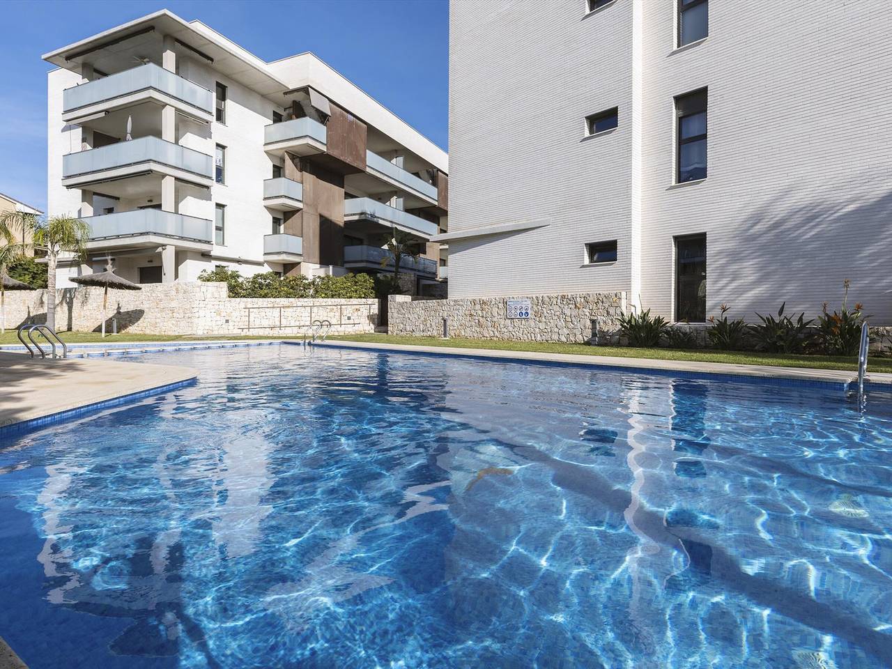 Entire apartment, Modern apartment in Javea, near El Arenal beach in Playa del Arenal, Jávea