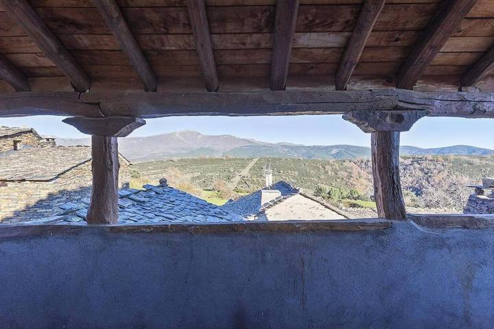 Casa de vacaciones para 9 personas, con terraza en Sierra De Ayllón - 2